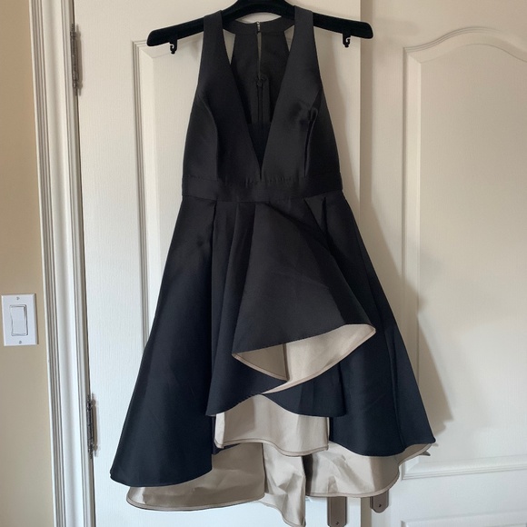 Halston Heritage Dresses & Skirts - 🔥HOST PICK🔥 Halston Heritage Black Dress, Size 4
